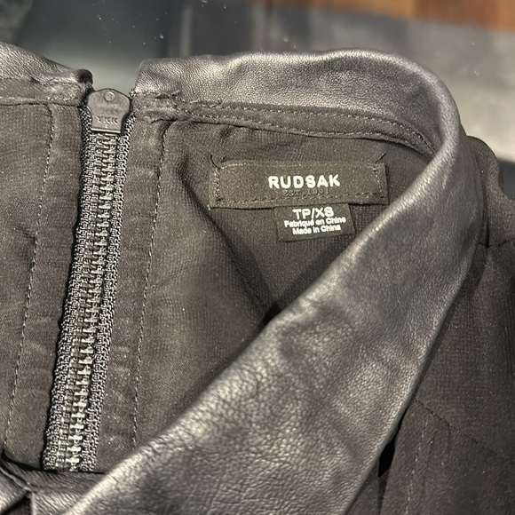 Rudsak !! Black leather top!! - Picture 4 of 6